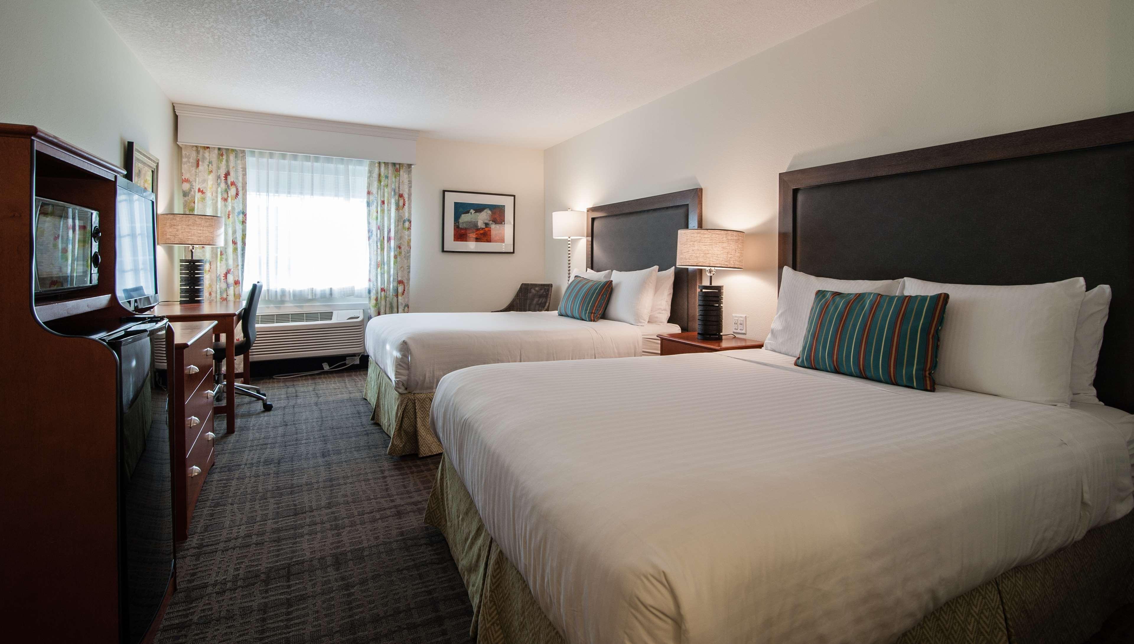Best Western Plus University Park Inn&Suites Ames Exterior foto