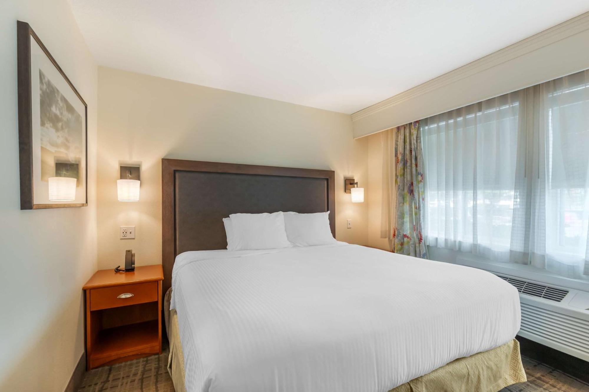 Best Western Plus University Park Inn&Suites Ames Exterior foto