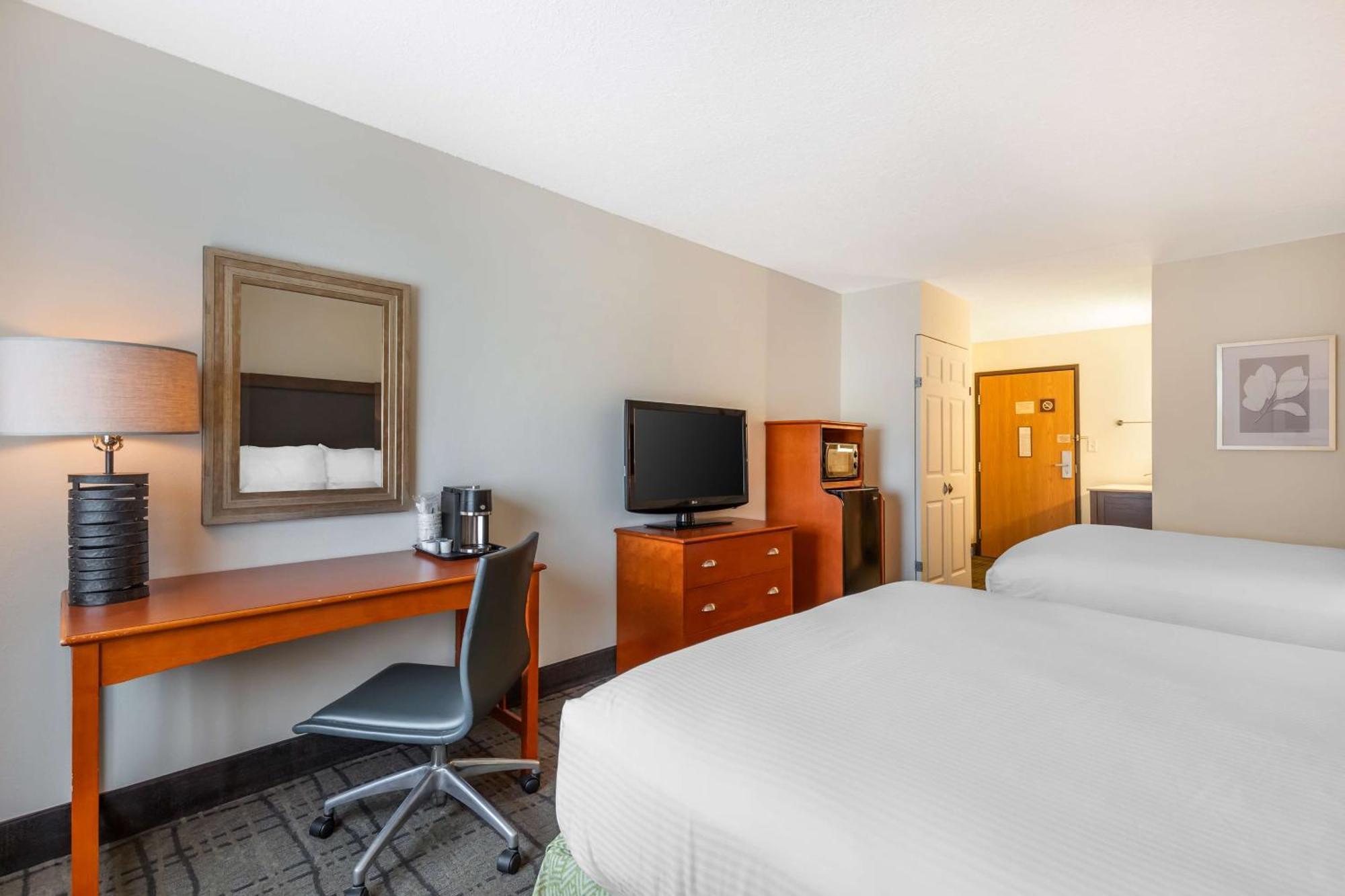 Best Western Plus University Park Inn&Suites Ames Exterior foto