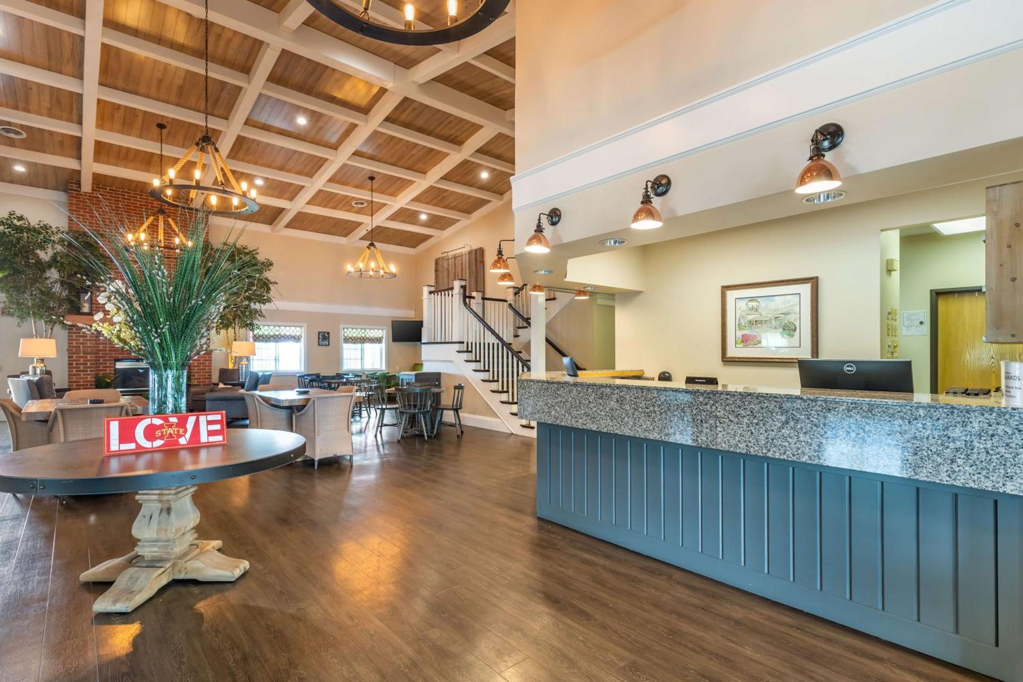 Best Western Plus University Park Inn&Suites Ames Exterior foto