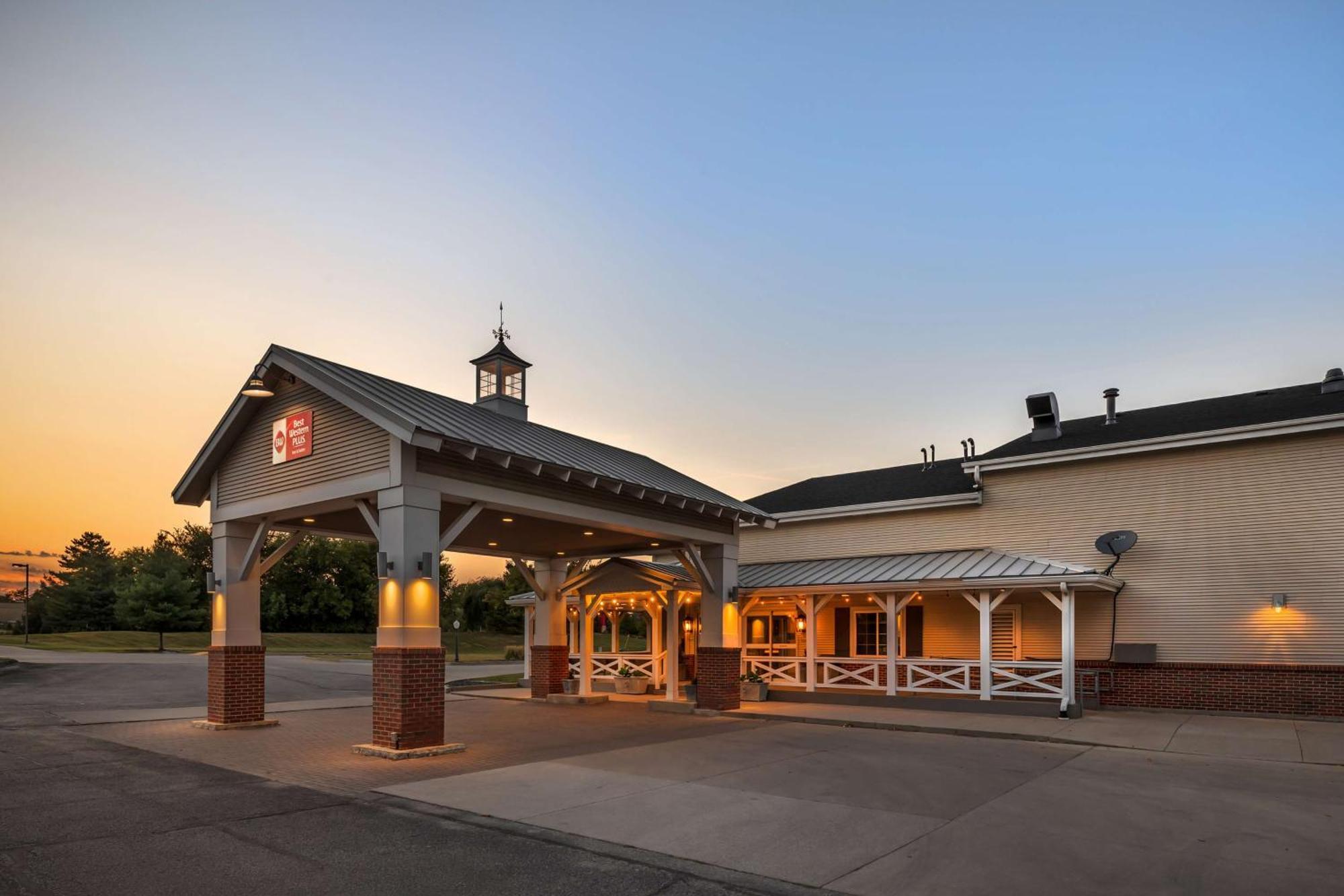 Best Western Plus University Park Inn&Suites Ames Exterior foto