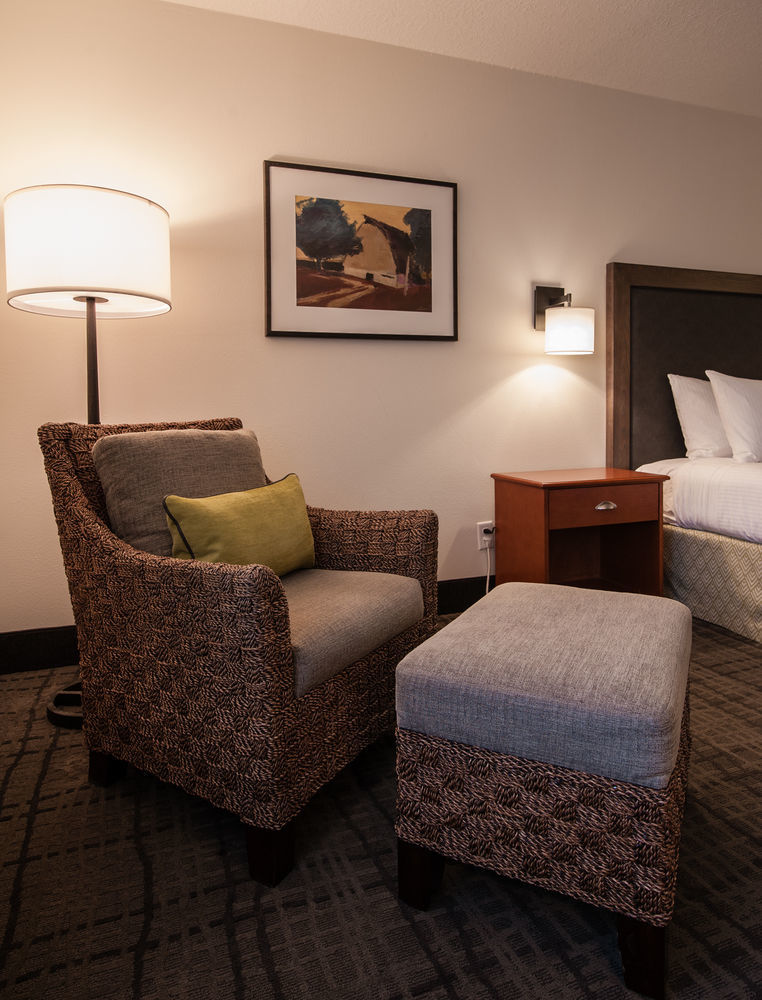Best Western Plus University Park Inn&Suites Ames Exterior foto